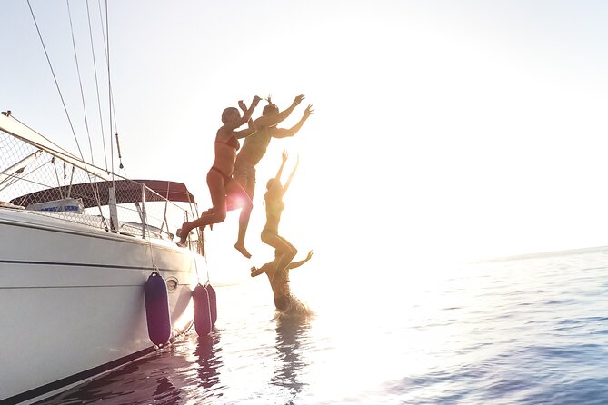 All inclusive cruise Sailing Cruise to Delos&Rhenia beaches - What’s included (and what you should plan to bring)