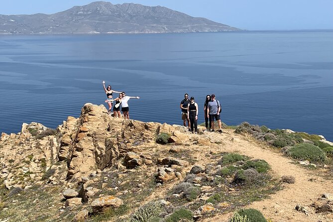 Authentic Jeep Adventure Tour - Guides and the kind of day you can expect