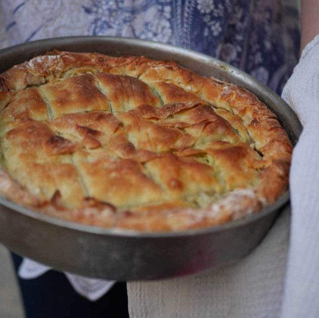 Mykonos: Cooking Class with Food and Wine - Lunch or dinner with unlimited wine and Mykonos stories