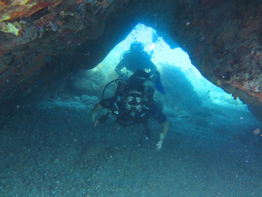 Mykonos: Scuba Diving Mini Program for Beginners - Should you book this Mykonos first-time underwater program?