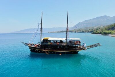 Mykonos Sunset Boat Party Little Venice - Agios Stefanos swim stop: beach time with an option to go in