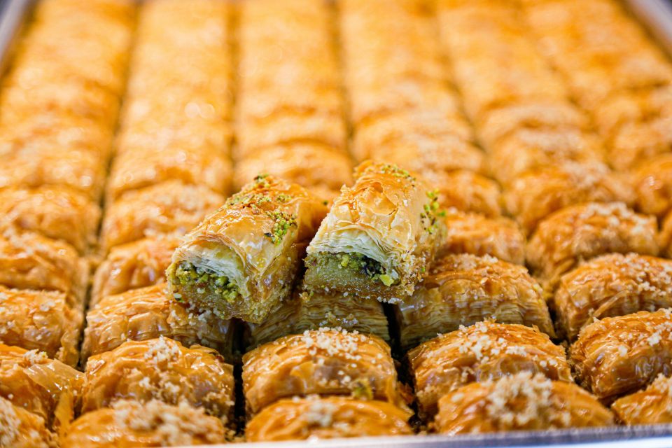 Mykonos Town: Food Walking Tour with Famous Tastings - Manto Mavrogenous Square: where the walk starts with local energy