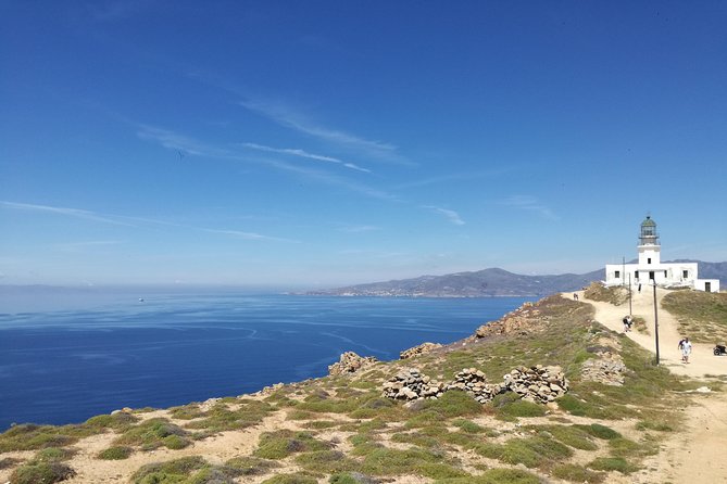 Private Mykonos island sightseeing tour. - Getting Picked Up and Staying Comfortable (Pickup, A/C, Wi-Fi)