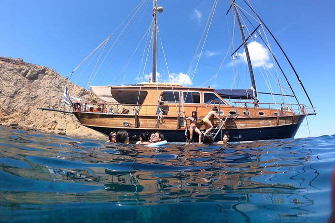 Sunset South Coast Sail Cruise with lunch,drinks, optional transfer - On-Board Food and Drinks (Good Value, With One Clear Catch)