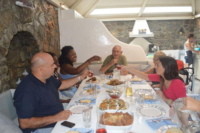 Traditional Lunch or Dinner with Drinks in Mykonos - Key things to know before you go